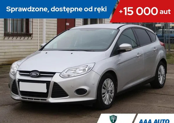 dobrodzień Ford Focus cena 17000 przebieg: 222696, rok produkcji 2011 z Dobrodzień